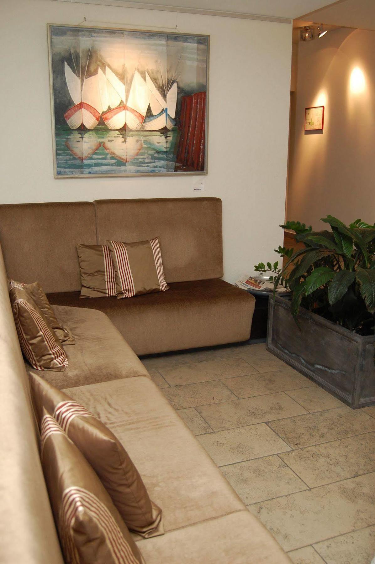 Hotel Begardenhof Köln Ngoại thất bức ảnh