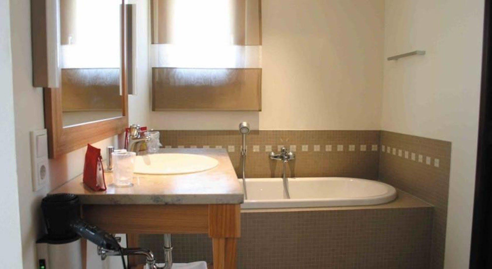 Hotel Begardenhof Köln Ngoại thất bức ảnh
